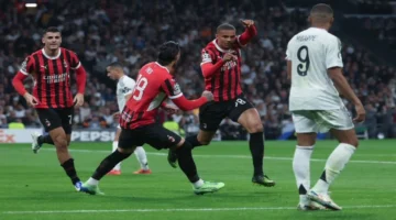 توقيت انطلاق مباراة ميلان ضد كريمونيسي بالدوري الإيطالي وتردد القنوات الناقلة للمواجهة